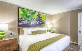 The Creekside Inn